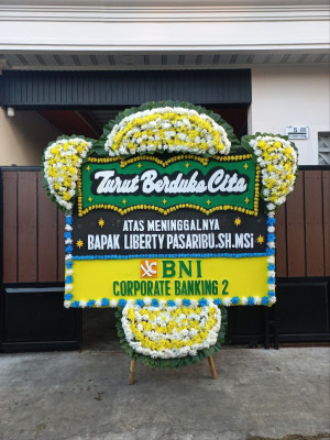 Papan Bunga Duka di Langkahan