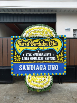 Papan Bunga Duka di Langkahan