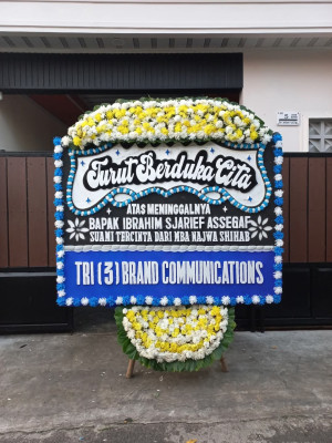Papan Bunga Duka di Langkahan